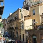Matteotti Balcony Apartamento Cefalú