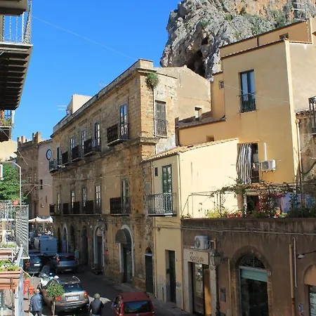 Matteotti Balcony Appartamento Cefalù